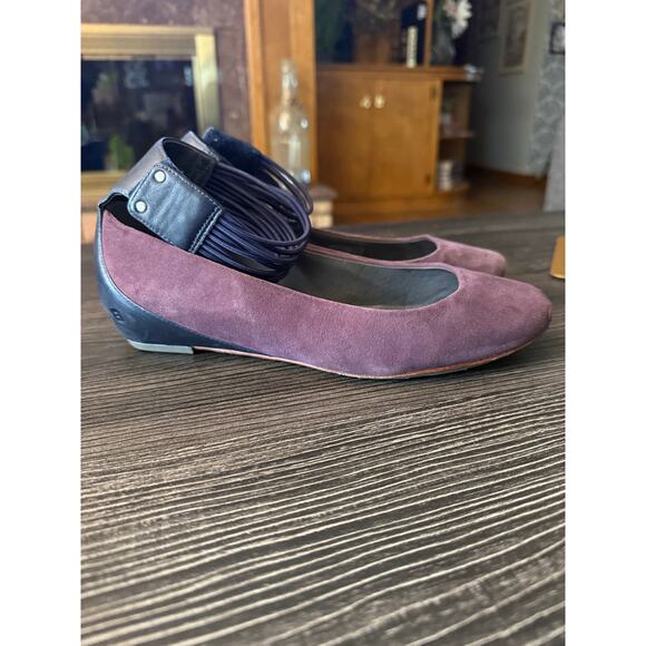 Tsubo Gylda Ankle Strap Amethyst Purple Suede & Navy Blue Leather Flats Sz. 7.5 - Picture 3 of 6
